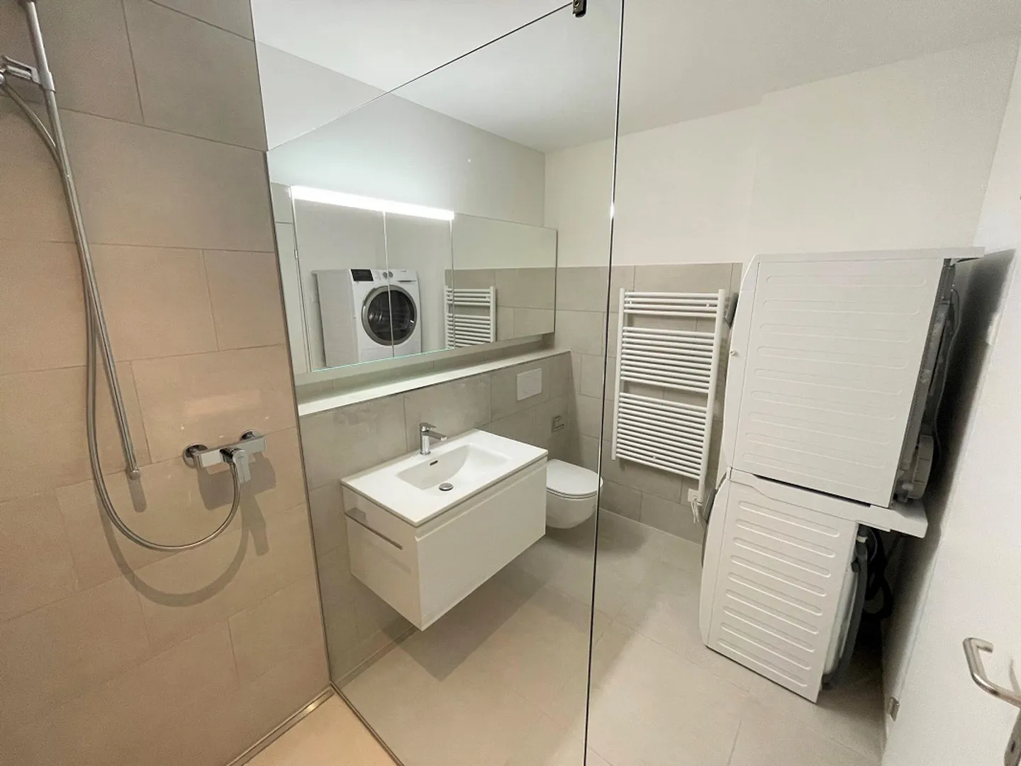 Cogli la tua occasione - appartamento moderno nella fonderia di acciaio - Foto 5 di 7