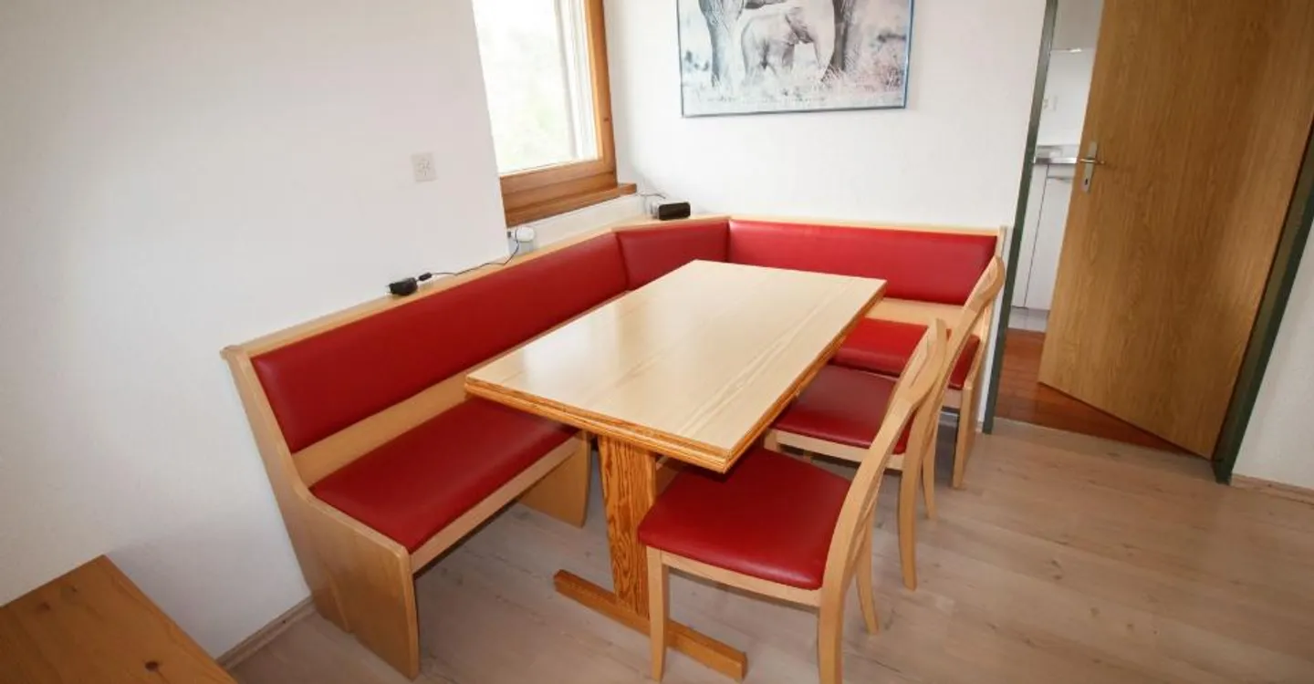 Charmant appartement 2.5 pièces - Photo 3 sur 9