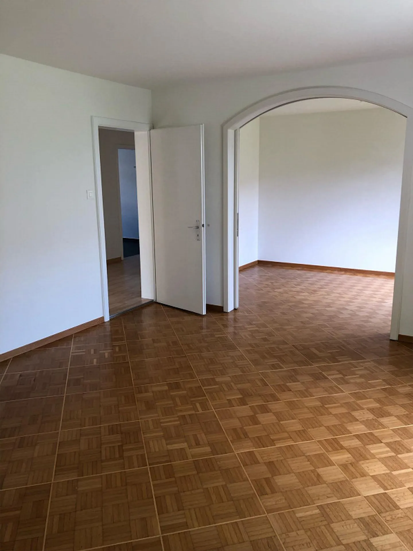 Appartement de jardin 5,5 pièces avec vue sur les Alpes - Photo 7 sur 26