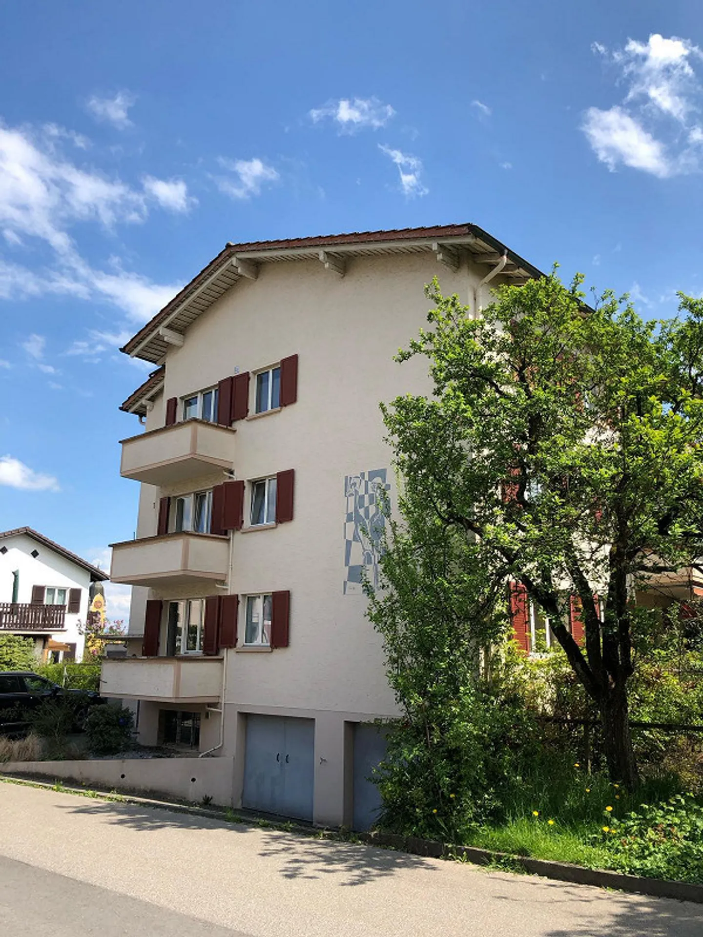 Appartement de jardin 5,5 pièces avec vue sur les Alpes - Photo 2 sur 26