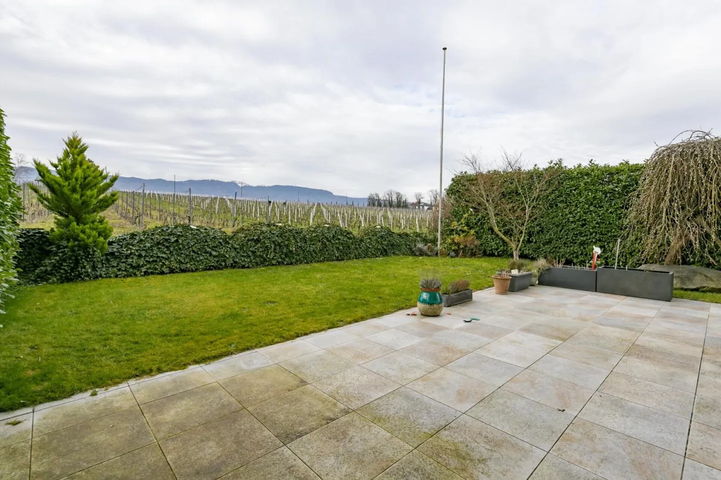 Villa doppia con 7,5 stanze a Founex - Foto 2 di 11