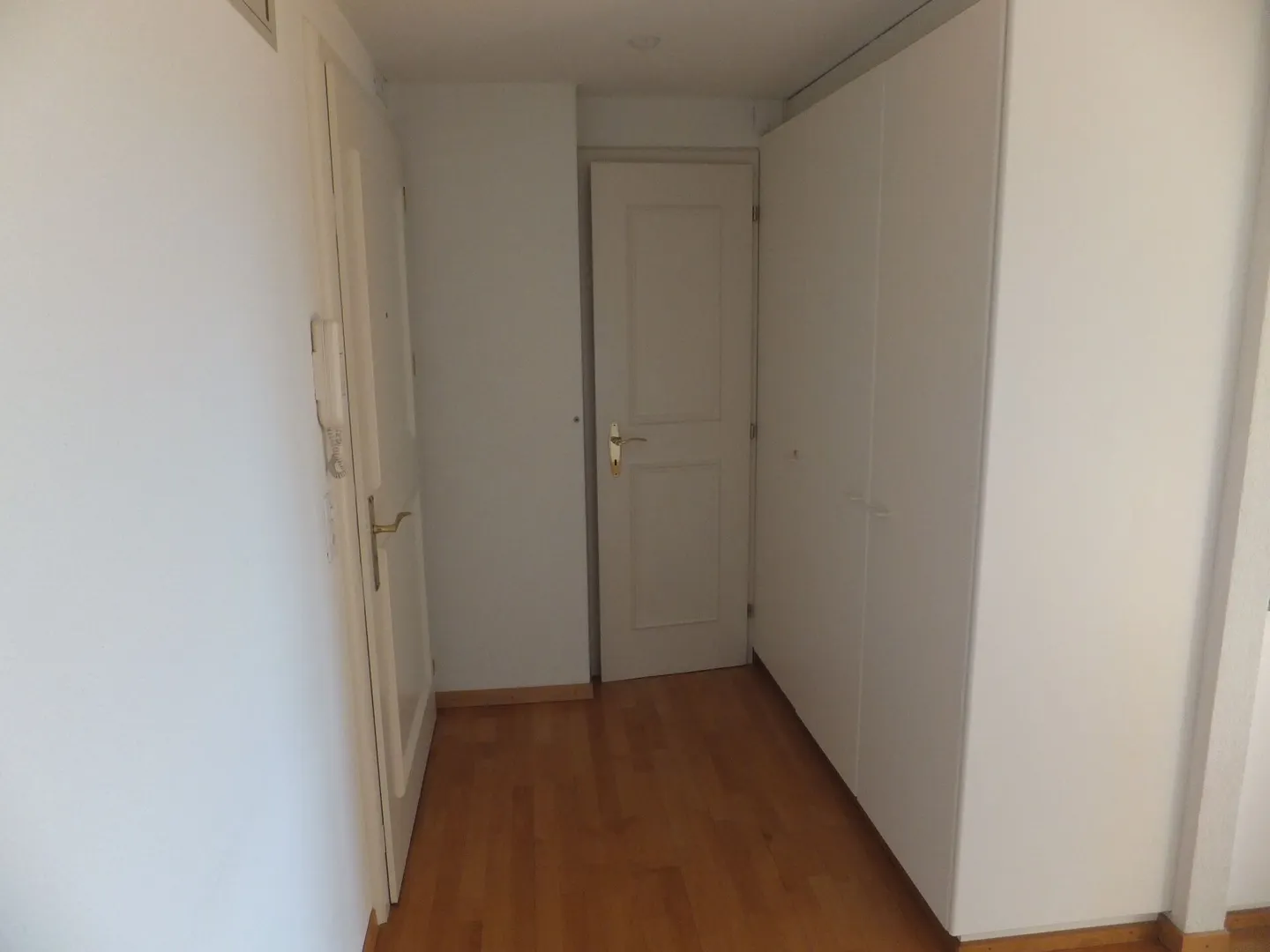 Above the rooftops of Zurich Seefeld - 1-room apartment by Lake Zurich - Photo 7 of 7