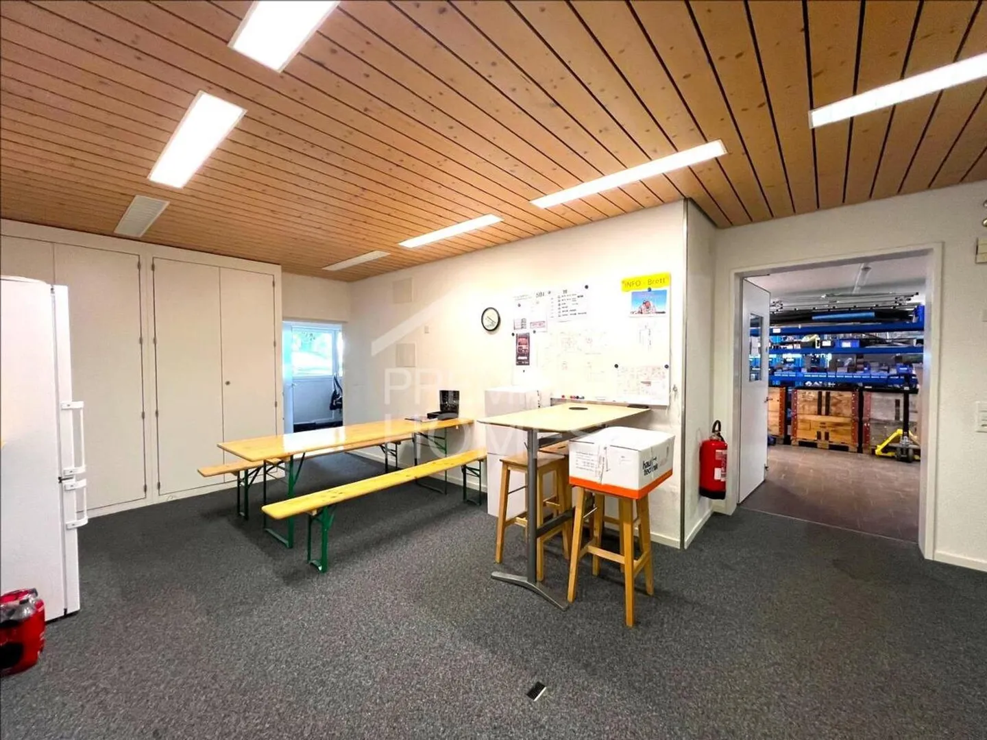 Vivere e lavorare in un edificio Ecco qui! - Foto 4 di 5