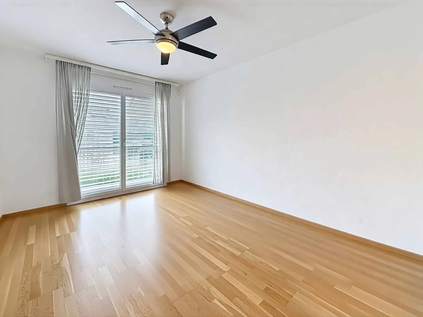 ESCLUSIVITÀ - Spaziosa villa a schiera - Foto 8 di 12