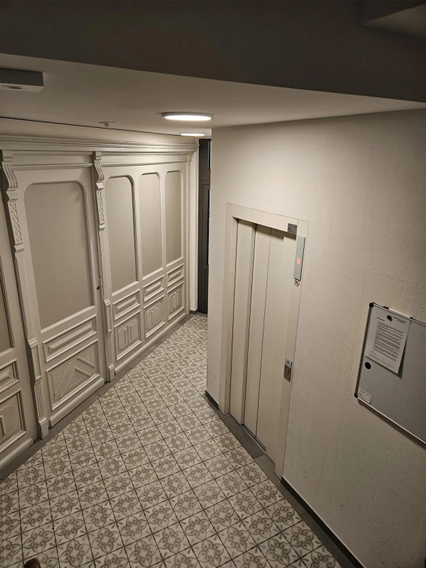 Stylish 3.5-room old building apartment with charm in the heart of Lucerne - Photo 2 of 8