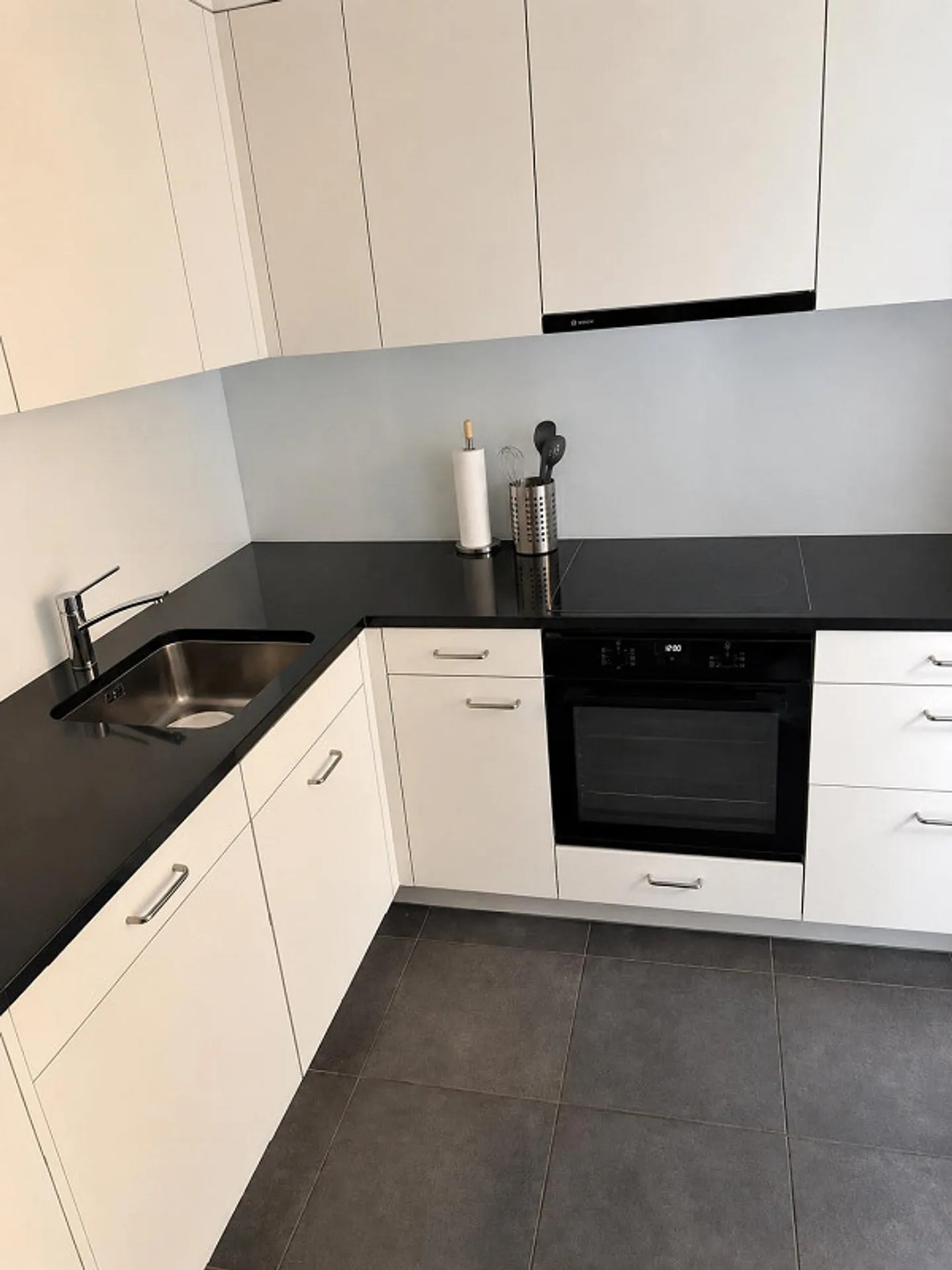 Stylish 3.5-room old building apartment with charm in the heart of Lucerne - Photo 3 of 8
