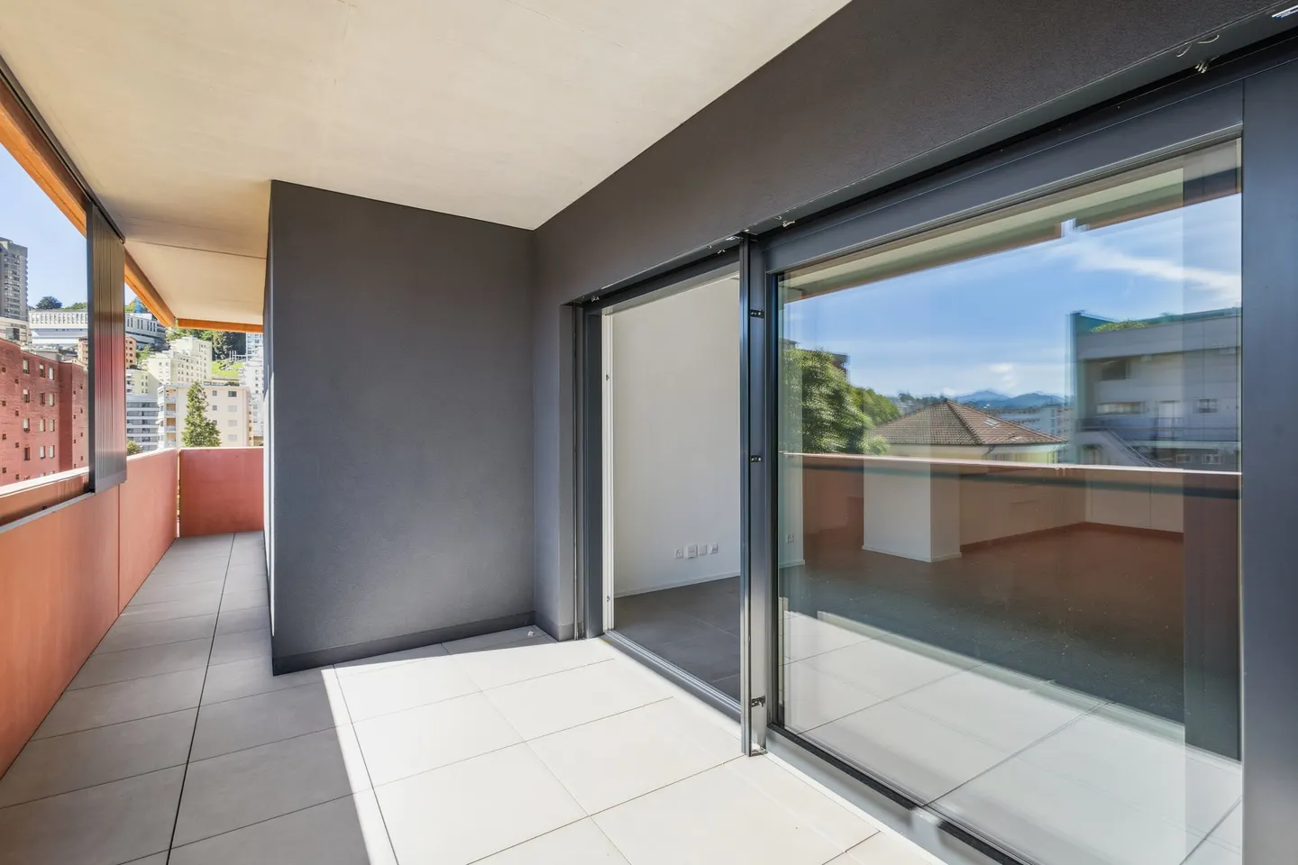 Appartement moderne et confortable de 4,5 pièces - Photo 10 sur 10