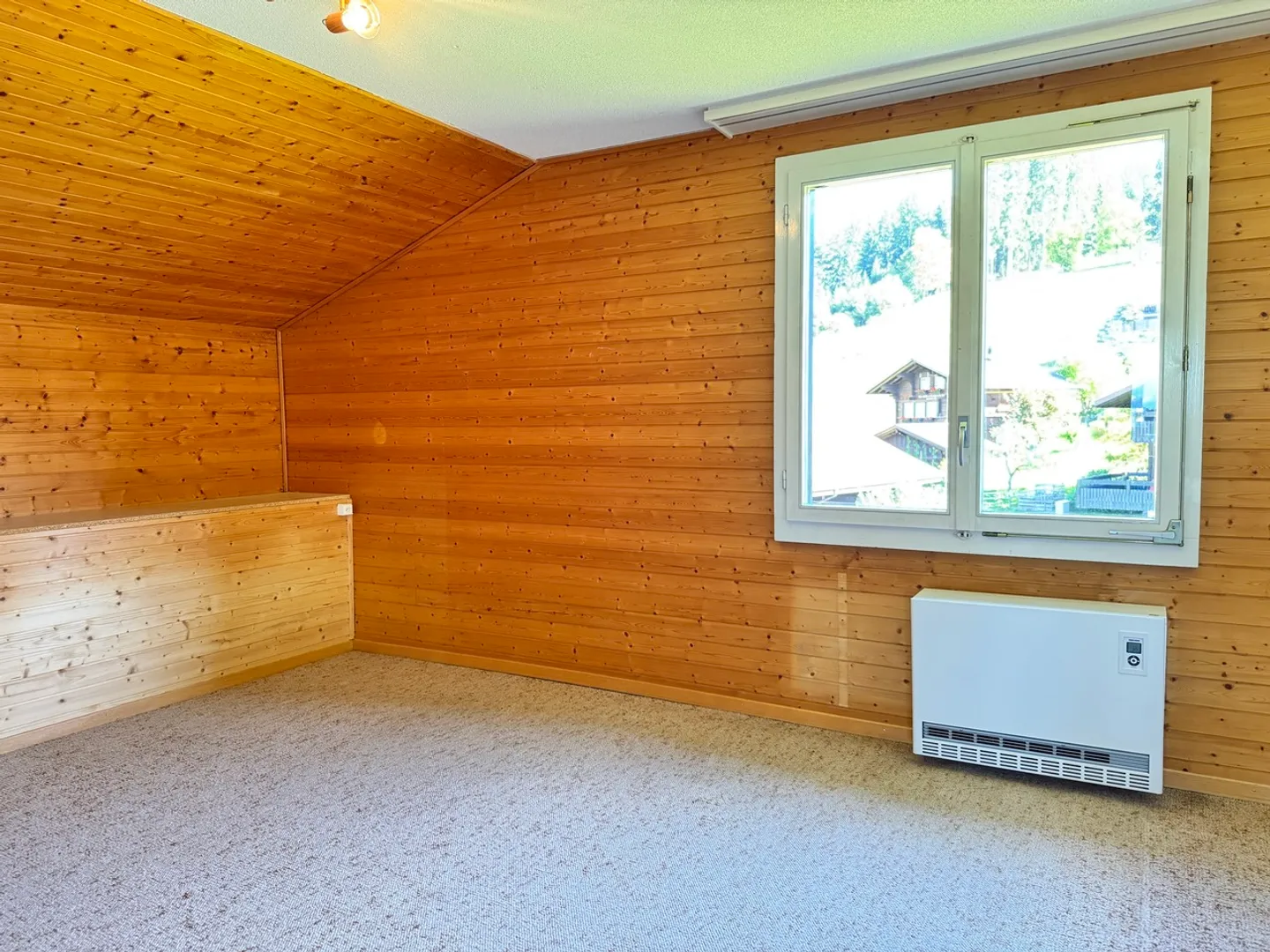 Spacious 3-room apartment with breathtaking views - Photo 8 of 16