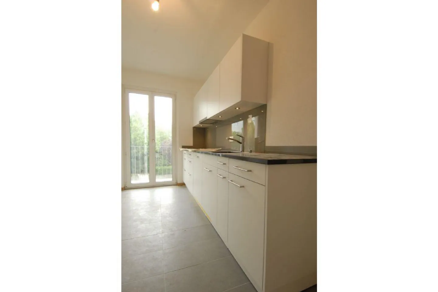 Moderne Altbauwohnung, Nähe Stadtzentrum! - Foto 2 von 9