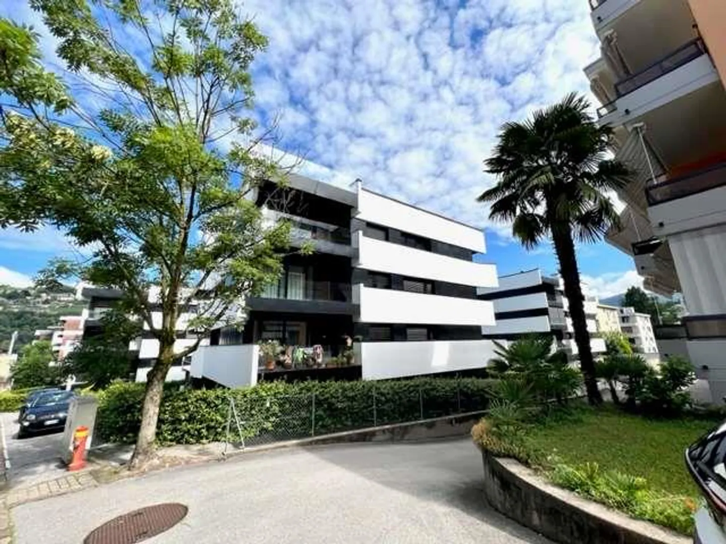 High-Standing Apartment with Terrace - Photo 2 of 13