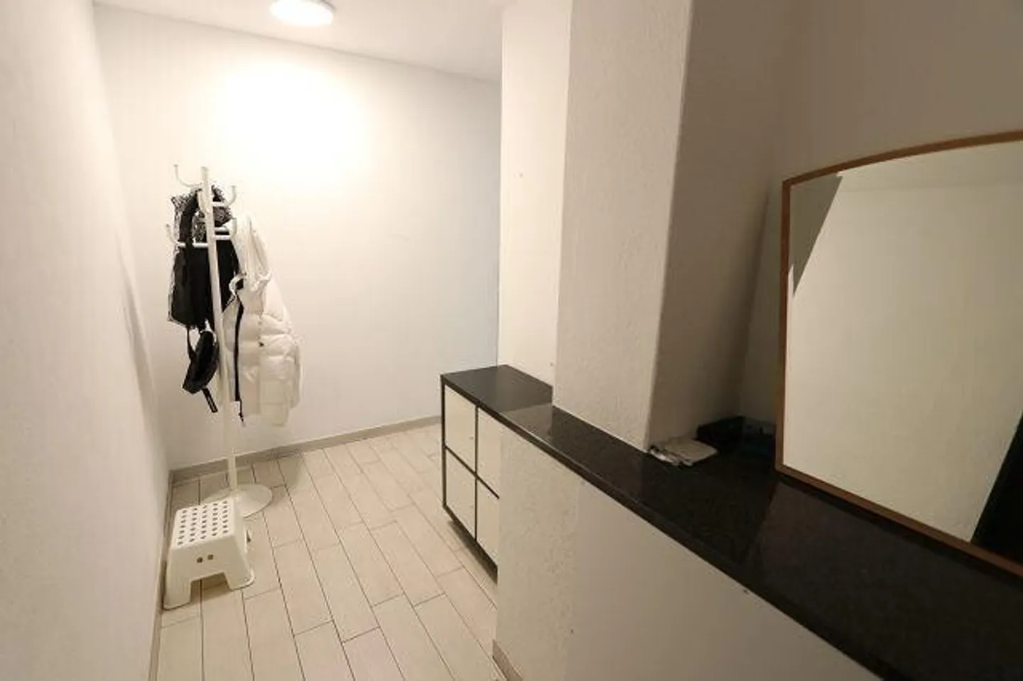 2 1/2-Room Apartment in the Attic - Photo 10 of 13