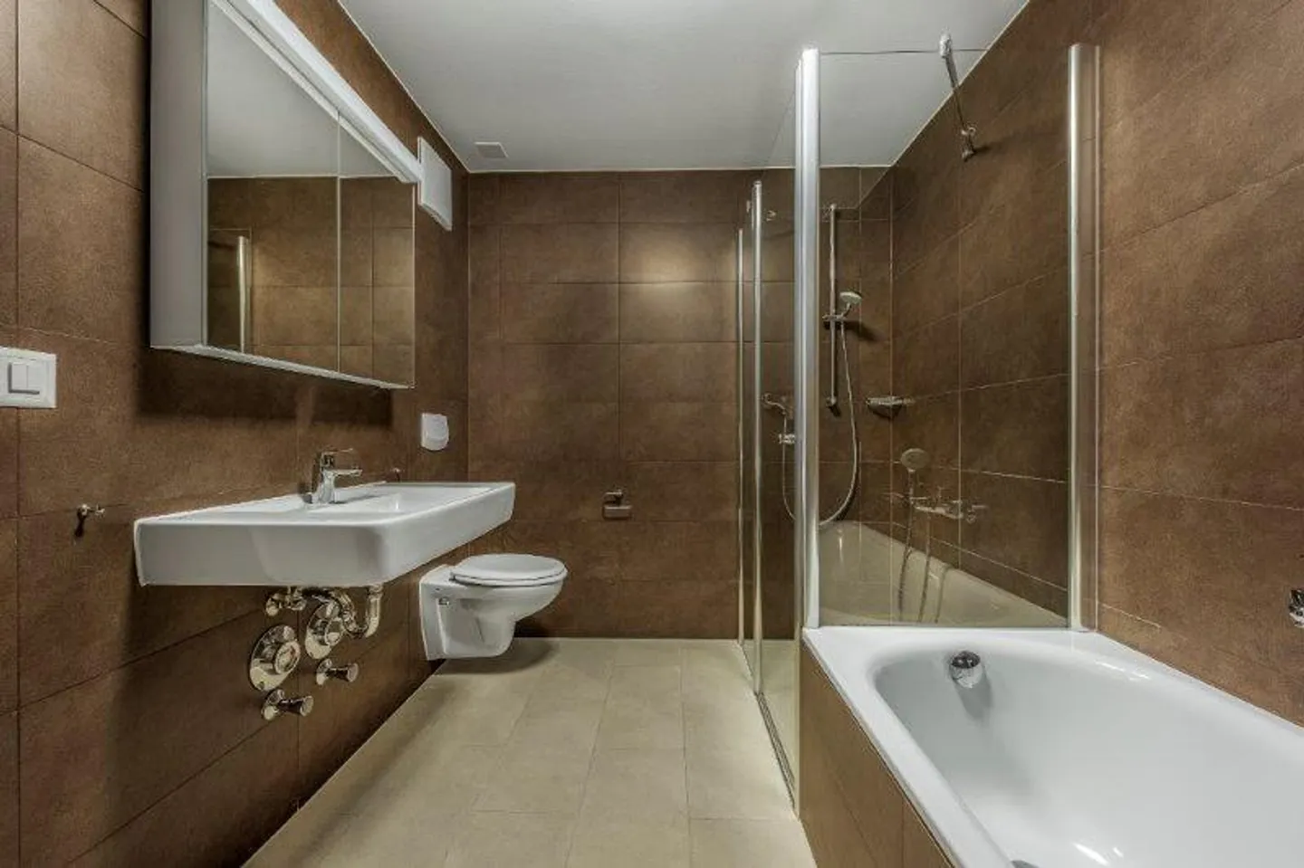 Modern Apartment near Weisse Arena - Photo 4 of 5