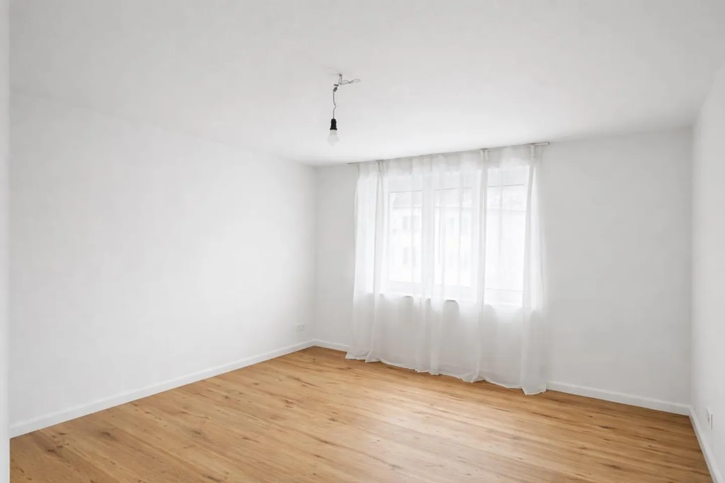 Moderne 2.5 Zimmer-Wohnung - Foto 7 von 7