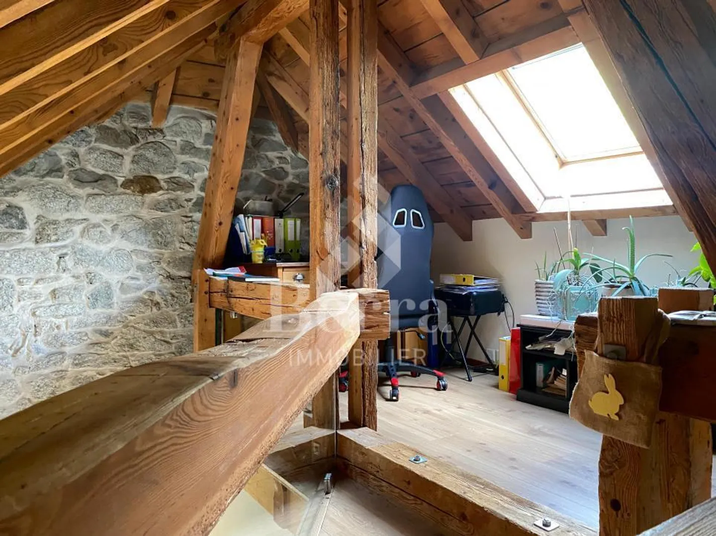 Duplex sous les combles ! Le Brocard ! - Photo 1 sur 13