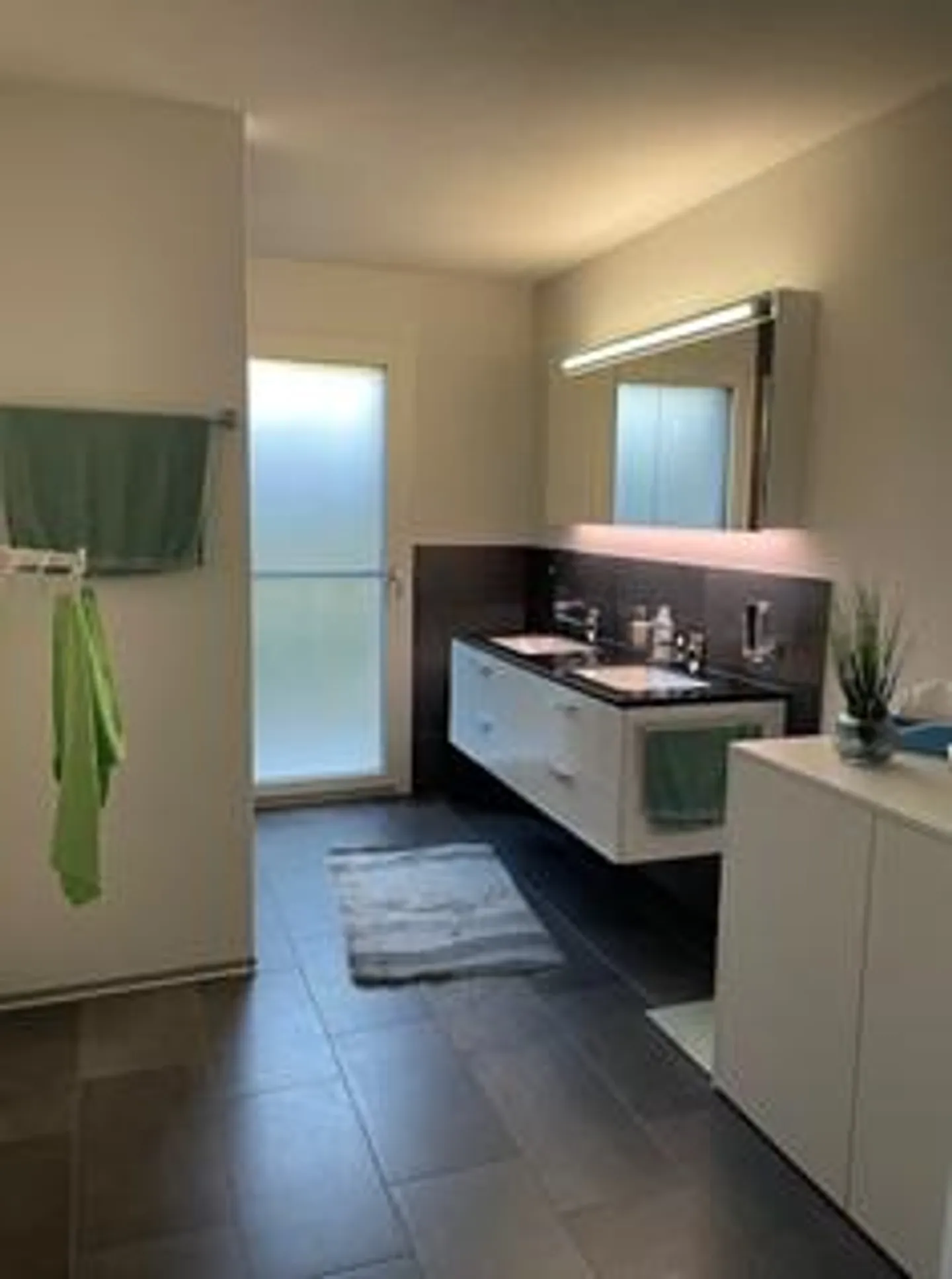 Vivere moderno con idillio da giardino e offerta di spazio straordinaria - Foto 7 di 14