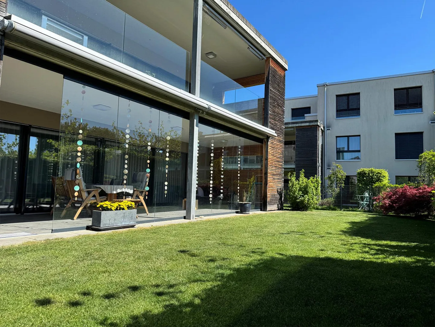 Vivere moderno con idillio da giardino e offerta di spazio straordinaria - Foto 13 di 14
