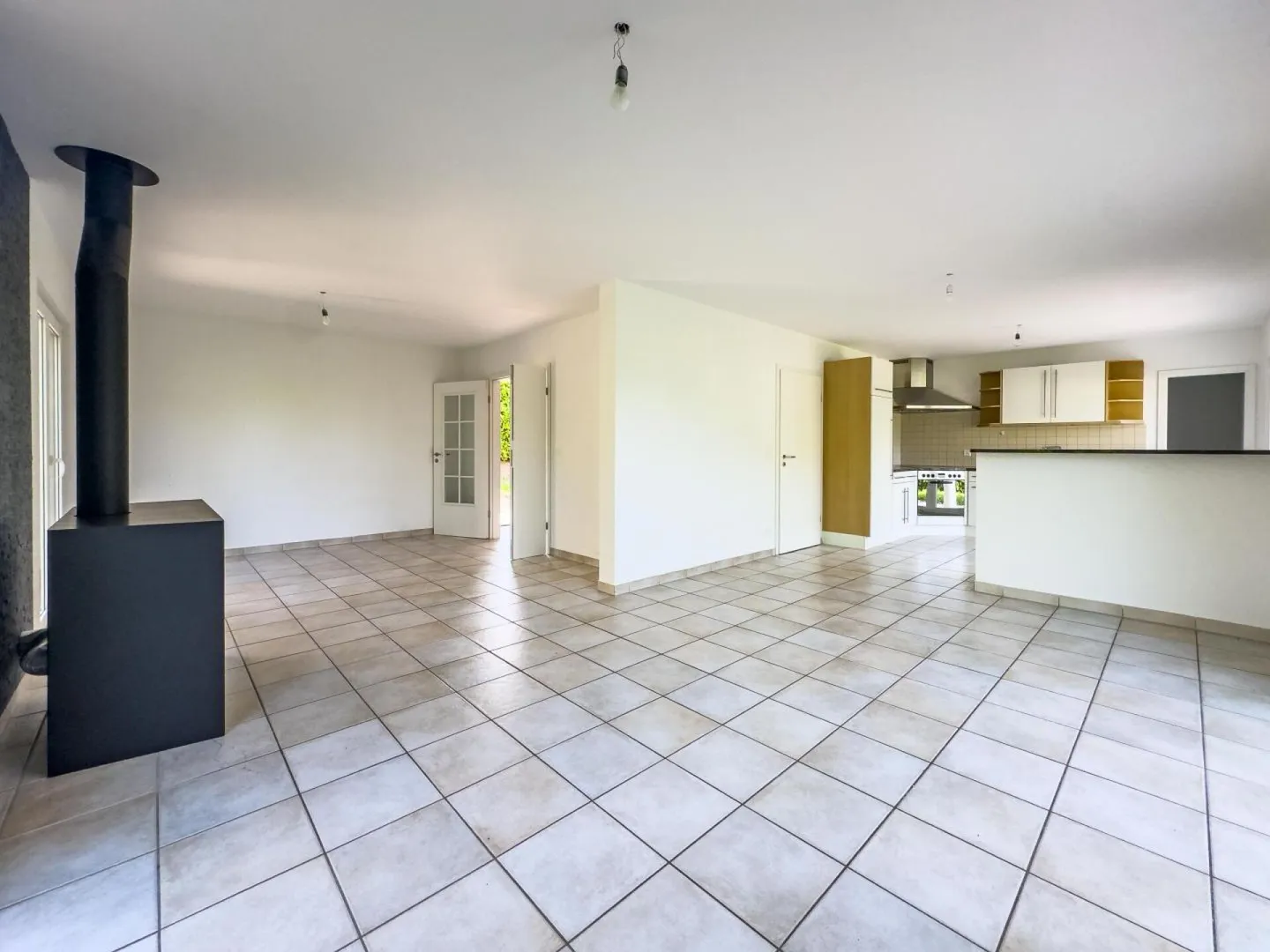 Villa indipendente con 7 stanze ad Aubonne - Foto 3 di 13