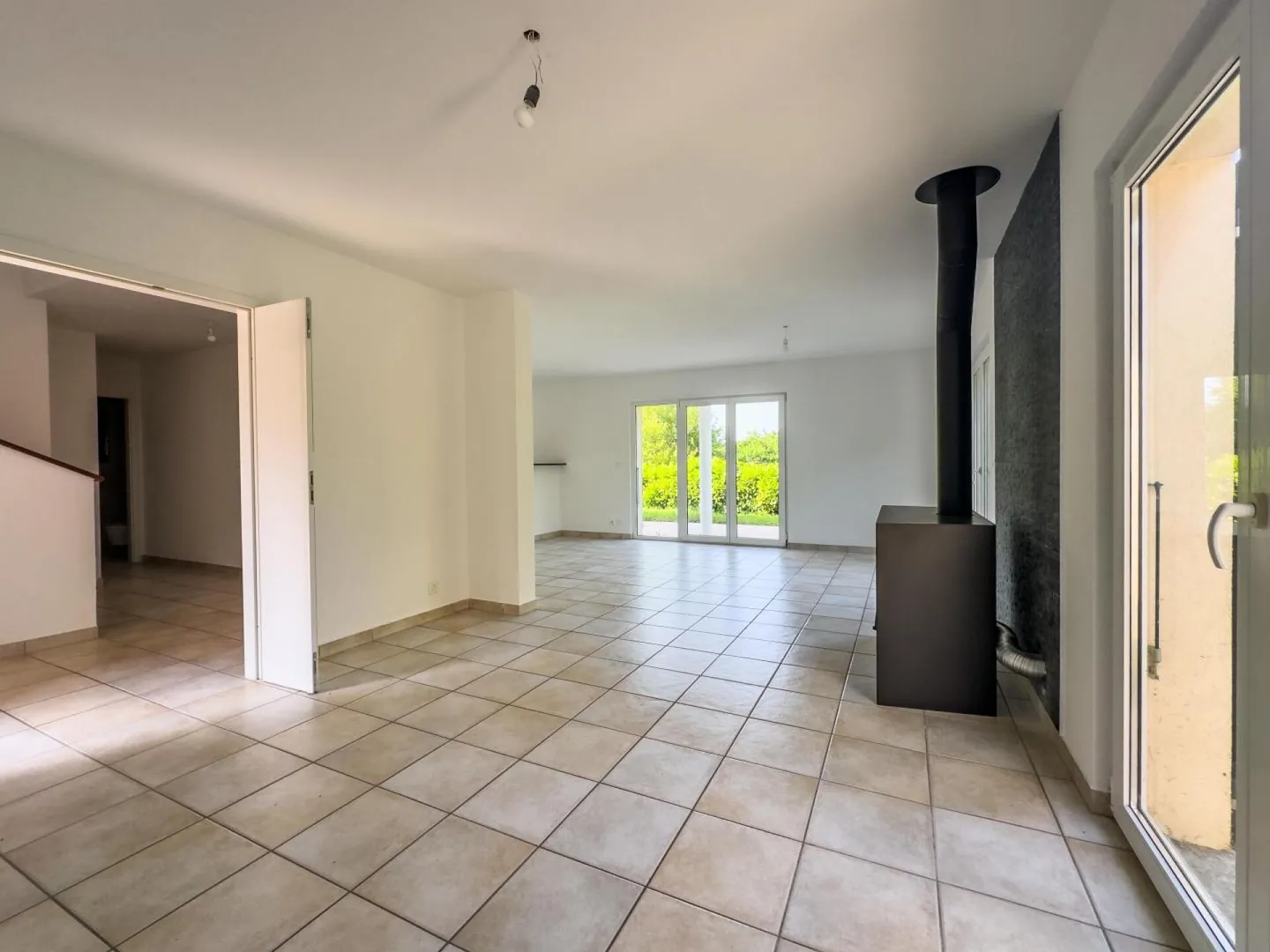 Villa indipendente con 7 stanze ad Aubonne - Foto 5 di 13