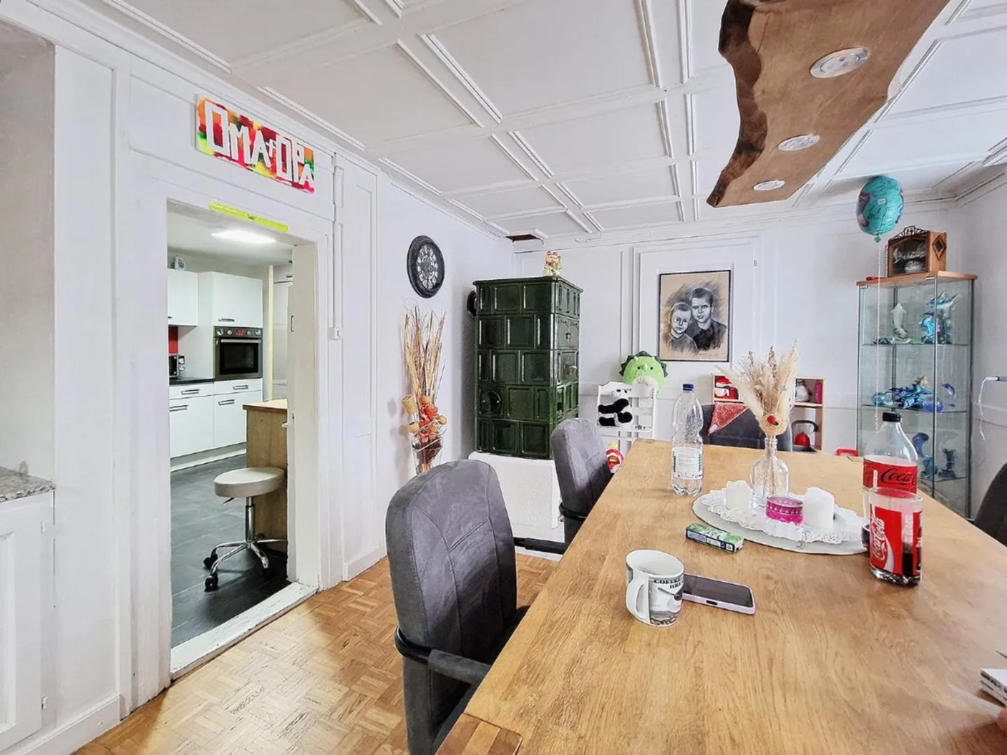 «13.5 Zimmer Mehrfamilienhaus» - Foto 2 von 5