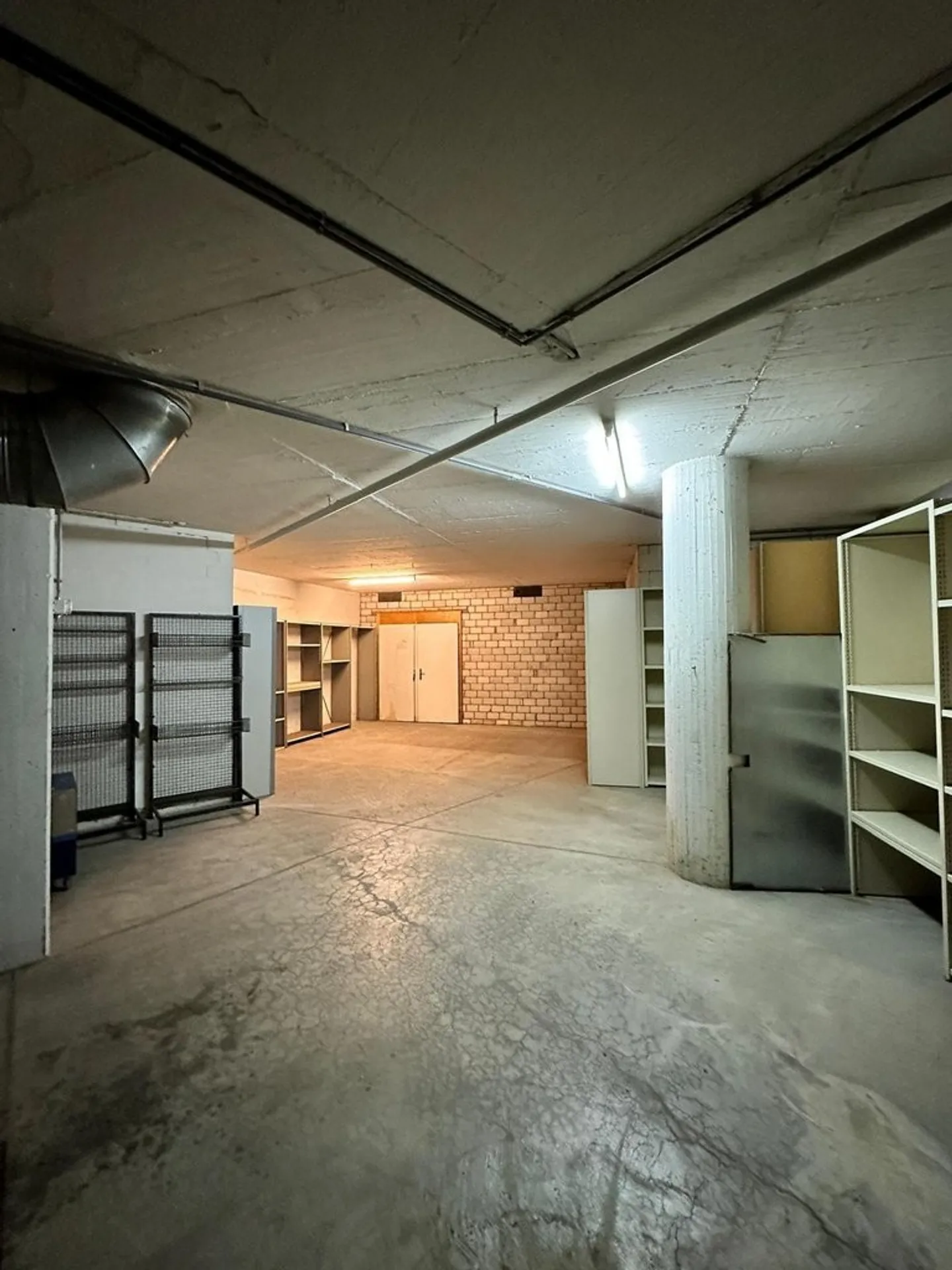 Mischgenutztes Gebäude mieten - Foto 5 von 6