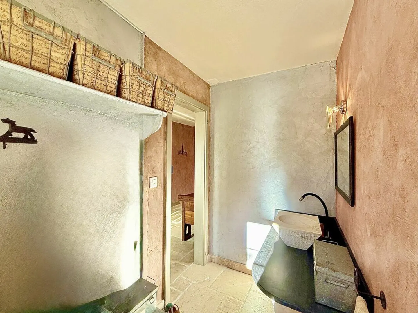 Maison de 405 m2 avec terrain de 4'413 m2 à Bex - Photo 22 sur 32