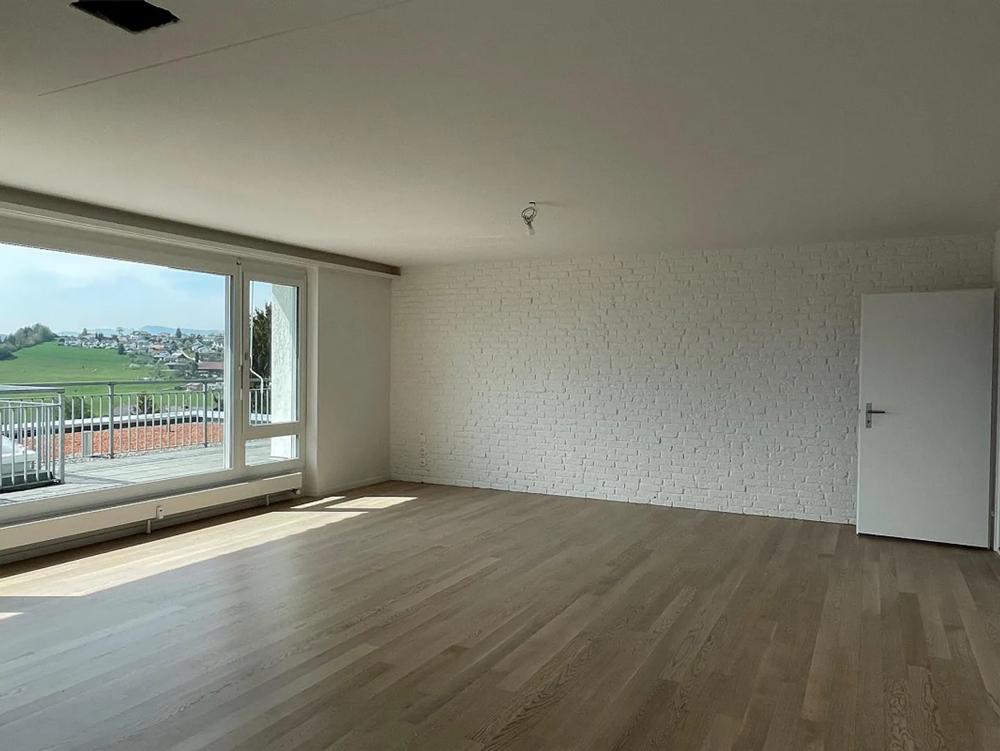 Vivre avec une vue panoramique sur Heimberg ! - Photo 2 sur 12