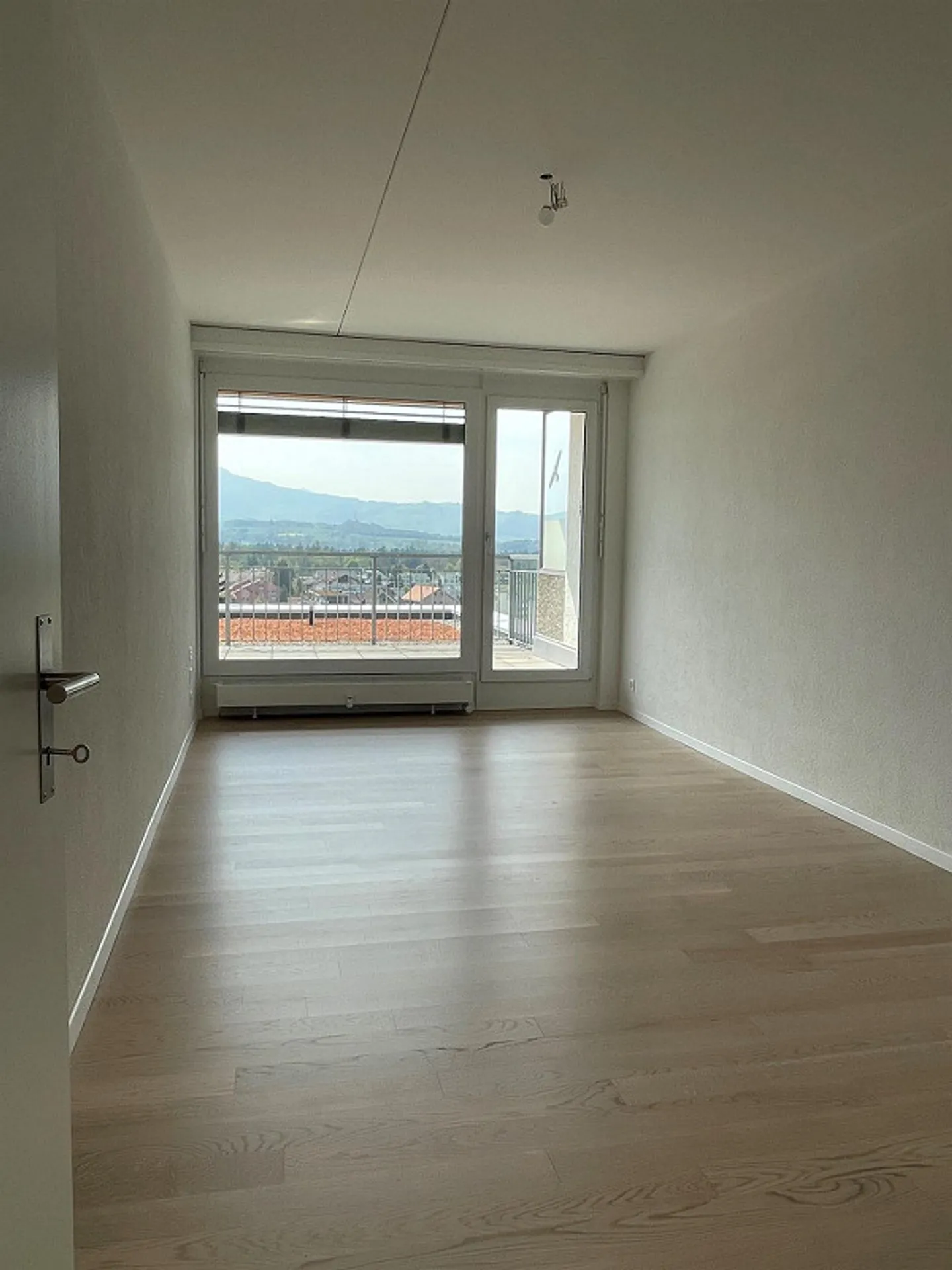 Vivre avec une vue panoramique sur Heimberg ! - Photo 7 sur 12