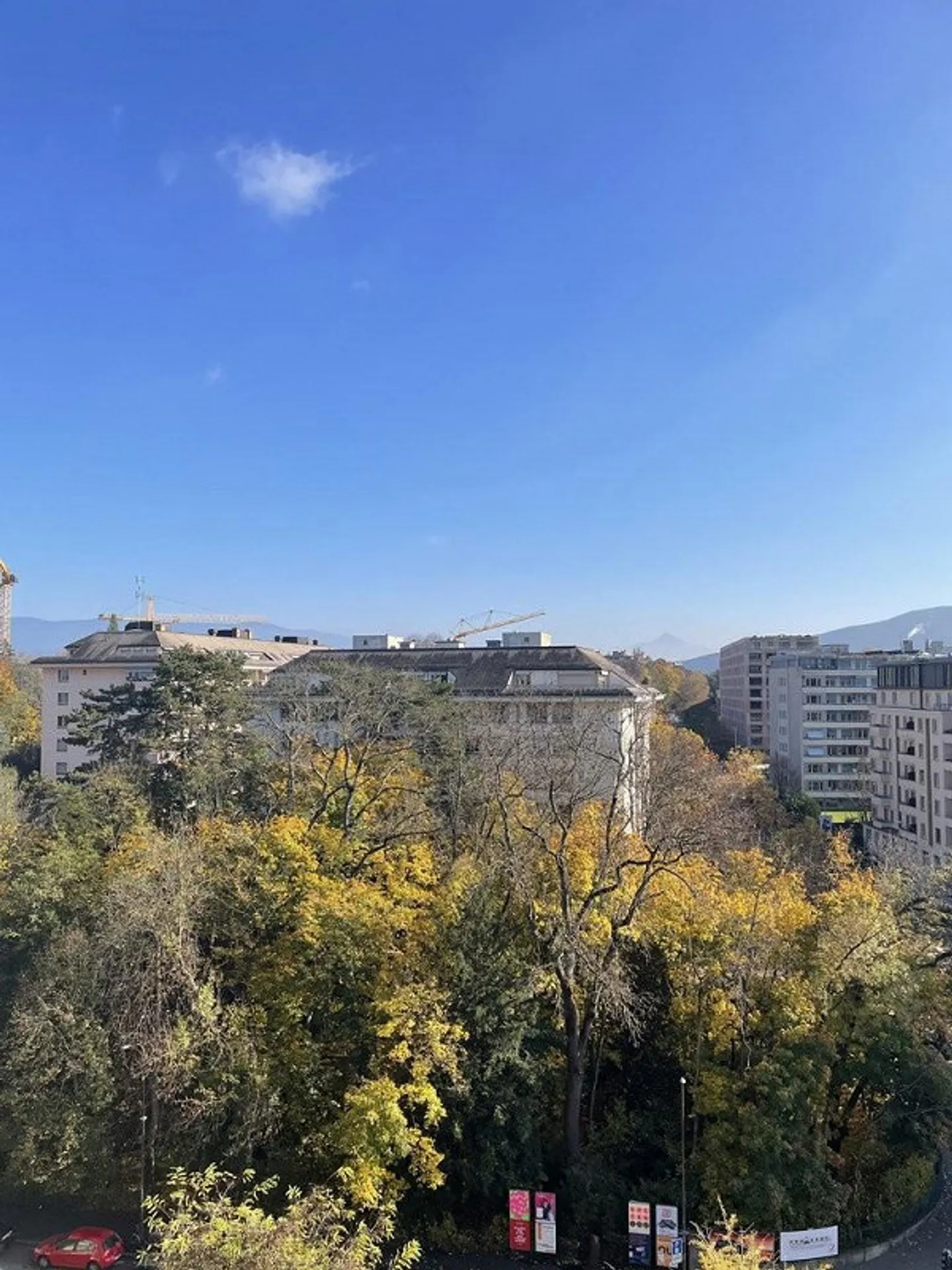 Appartement au 8ème étage dans les combles - Photo 10 sur 10
