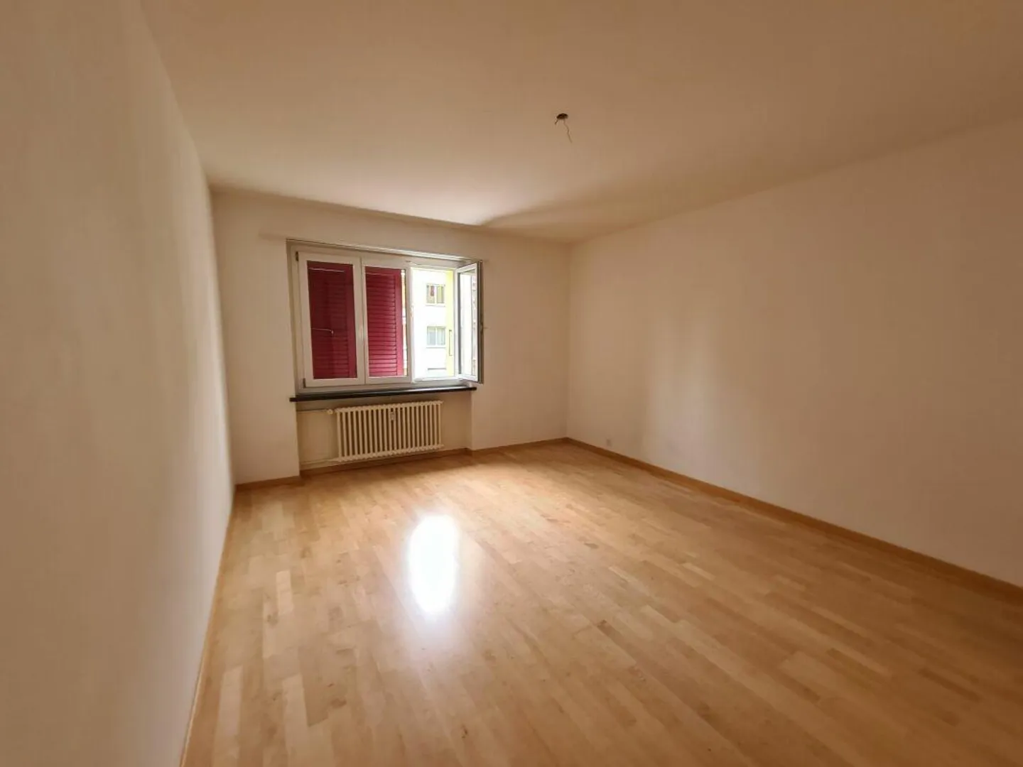 Schöne 3.5-Zimmerwohnung im 3. Obergeschoss - Foto 5 von 8