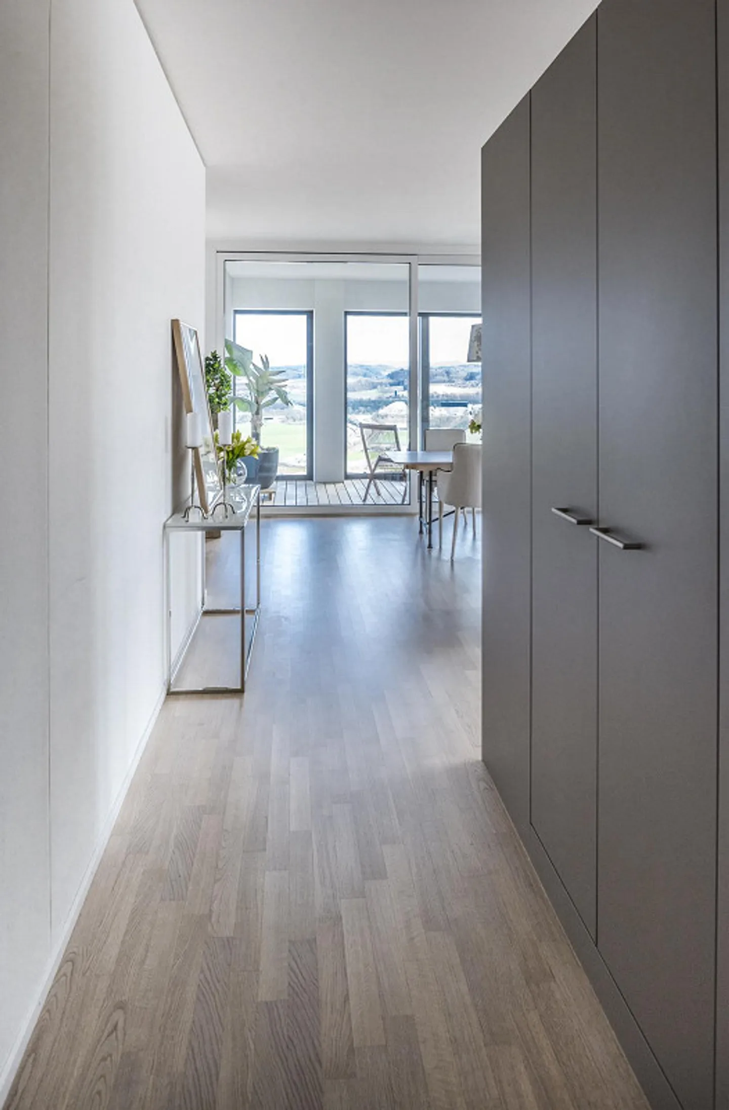 Dreamlike View on the 21st Floor - Photo 8 of 10