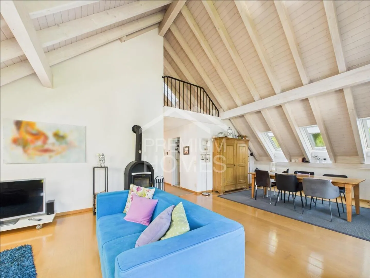 Versatile Living with Charm, Quality, and Connection to Nature - Photo 3 of 10