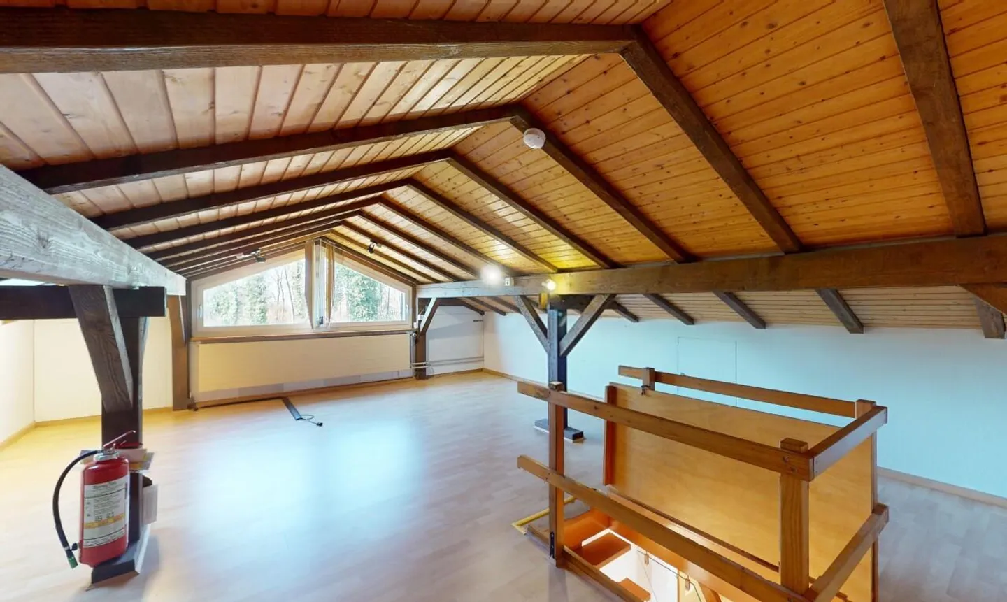 Casa a schiera con grande giardino e grande potenziale a Bettingen - Foto 12 di 13