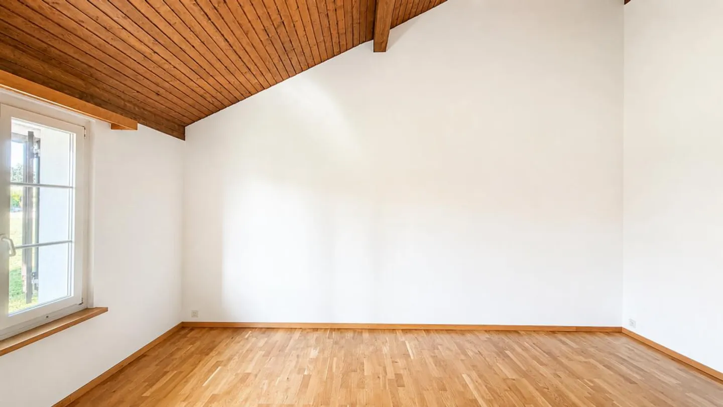 Charmante Dachwohnung in Natur - Foto 6 von 14