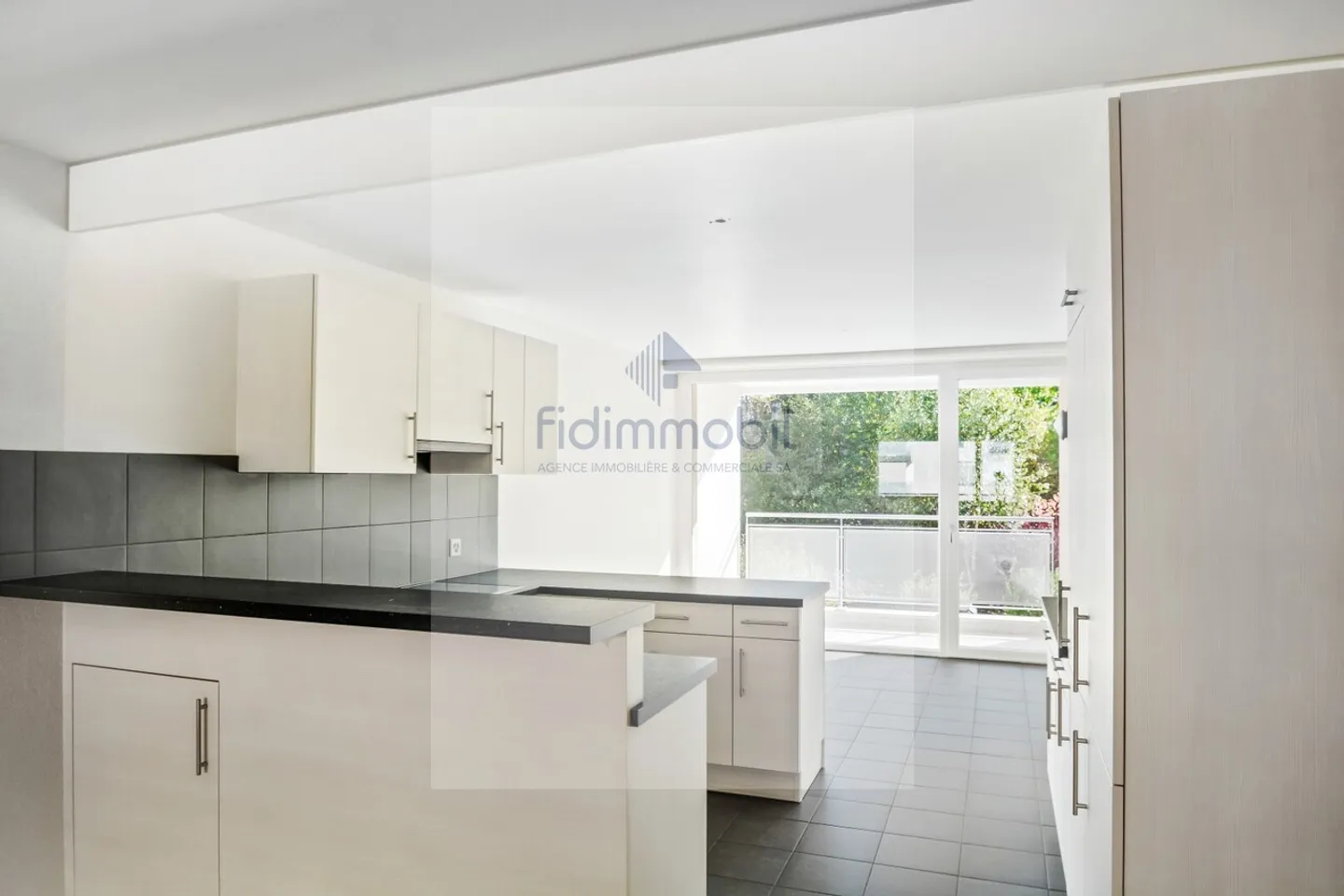 Splendido attico di 3,5 locali in affitto a Neuchâtel - Foto 4 di 12