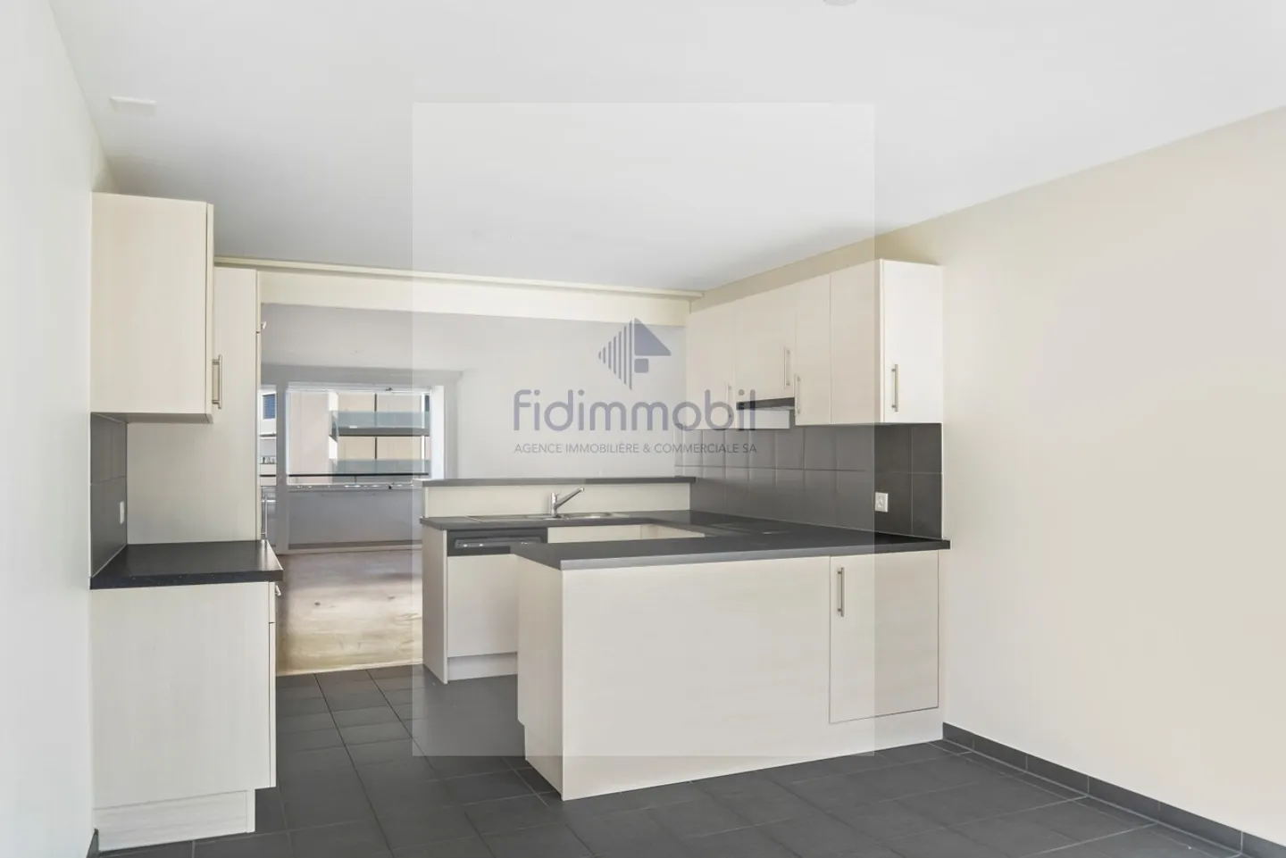 Splendido attico di 3,5 locali in affitto a Neuchâtel - Foto 5 di 12