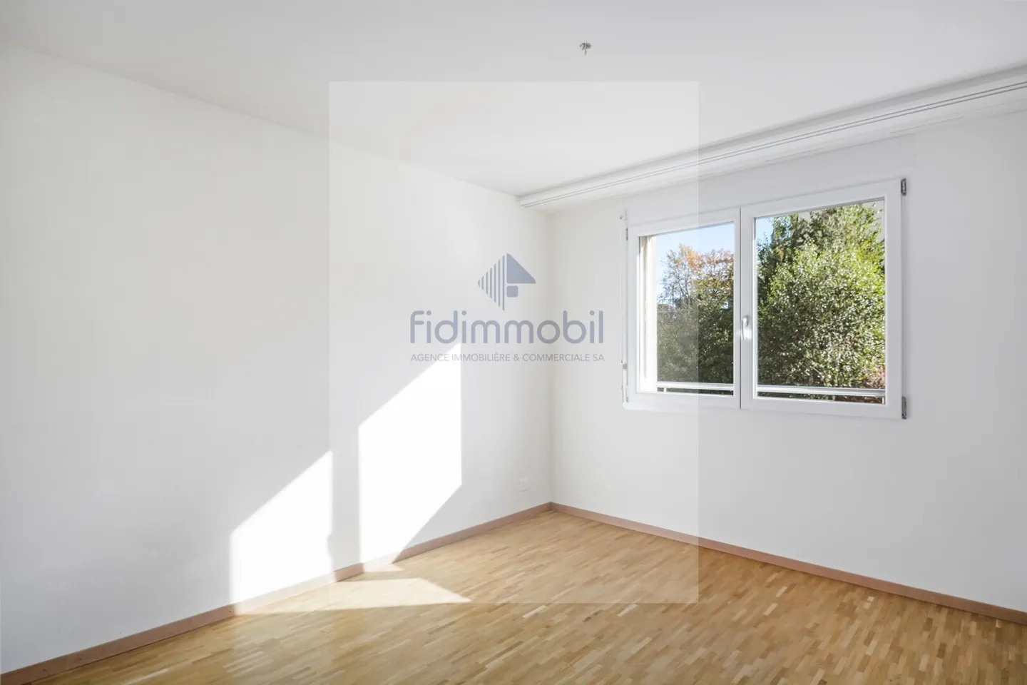 Splendido attico di 3,5 locali in affitto a Neuchâtel - Foto 9 di 12