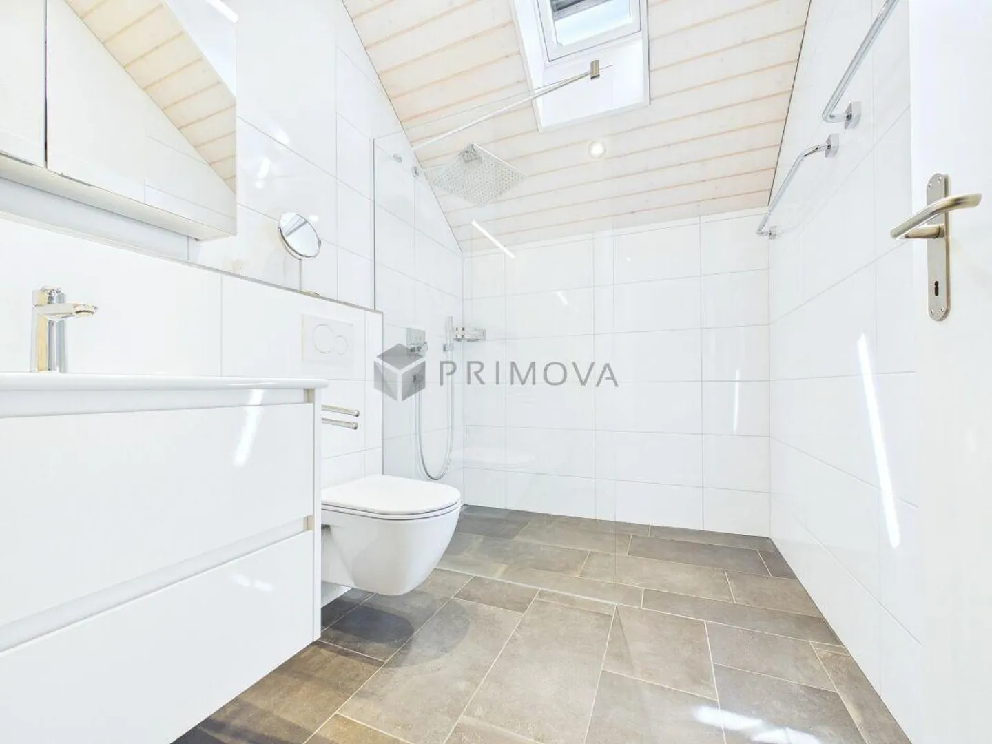 A Dream Home for the Whole Family - Photo 9 of 13