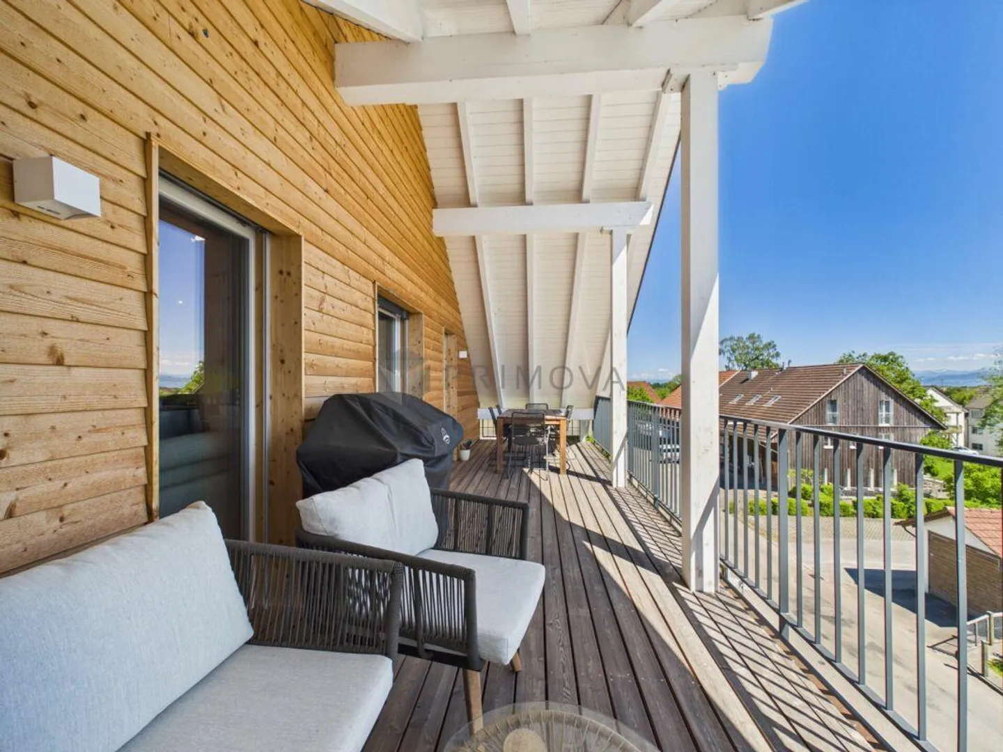 A Dream Home for the Whole Family - Photo 10 of 13
