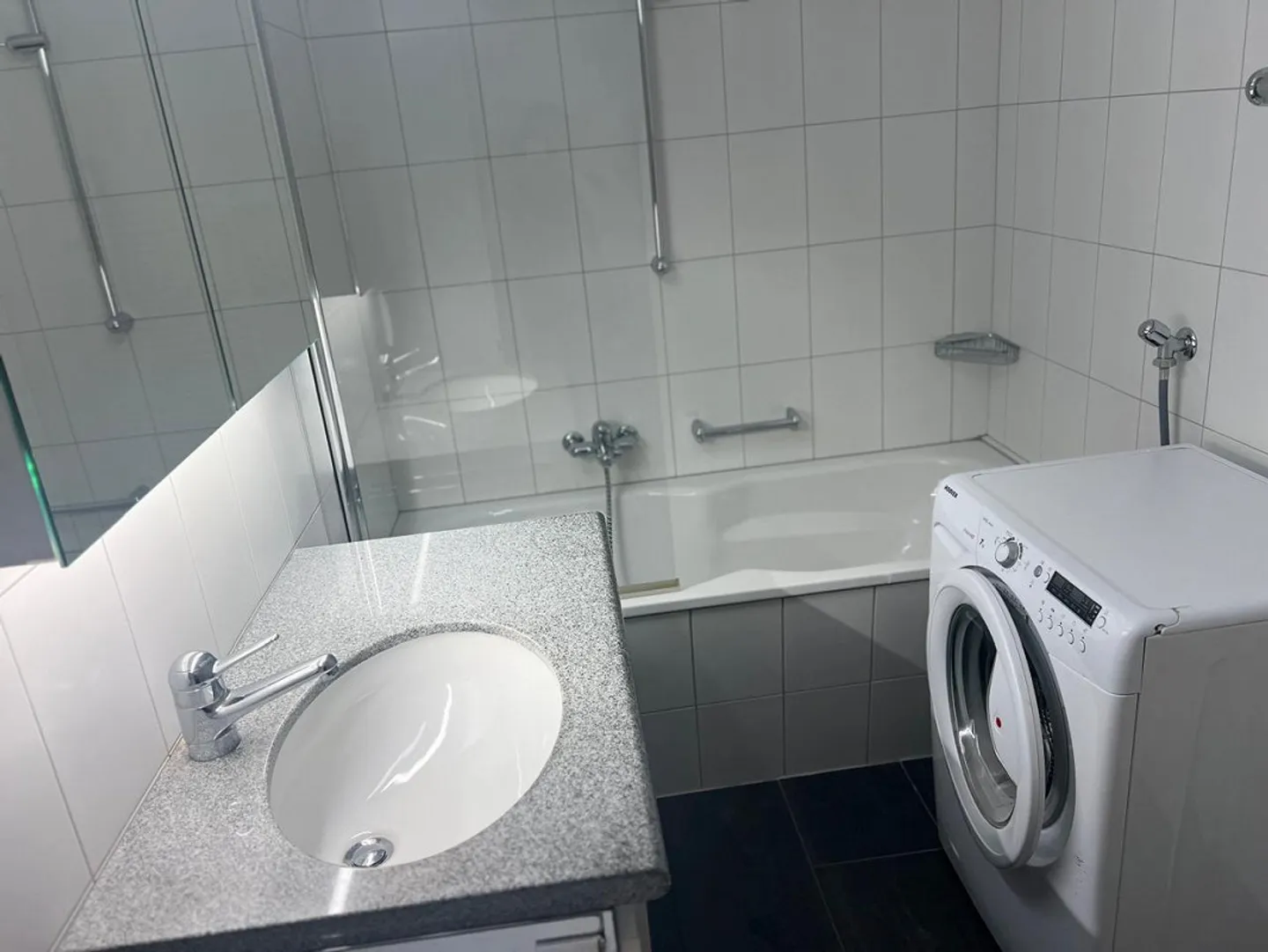 Appartamento soleggiato con vista - Foto 3 di 6