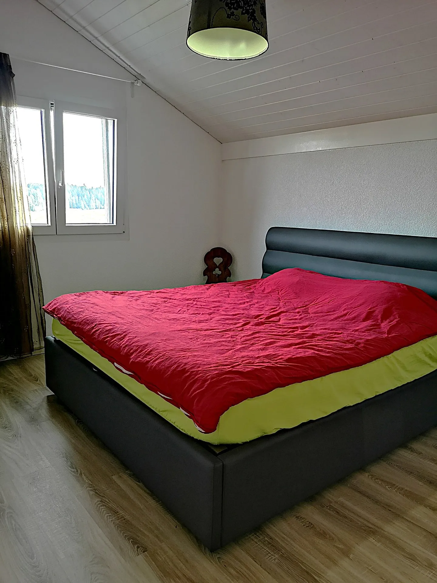 Grande maison bien entretenue de 2016, 6,5 pièces, double garage, terrasse, vue - Photo 21 sur 31