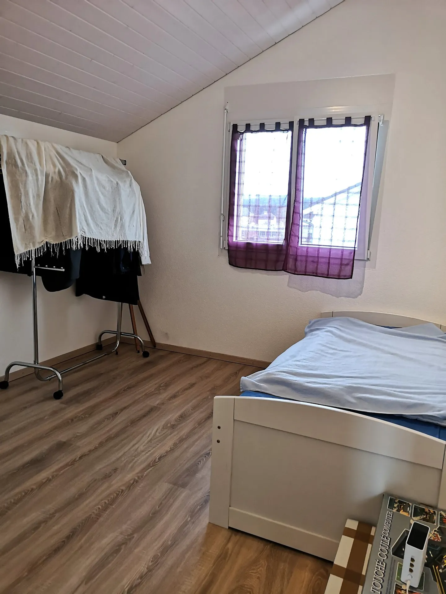 Grande maison bien entretenue de 2016, 6,5 pièces, double garage, terrasse, vue - Photo 24 sur 31