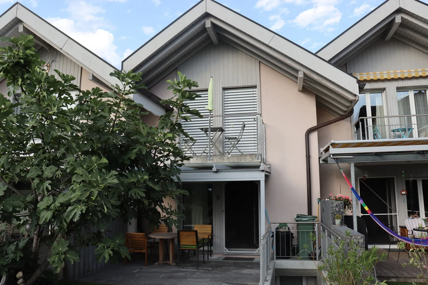 Arriver, se sentir bien, être chez soi – Votre maison à Unterseen ! - Photo 1 sur 16