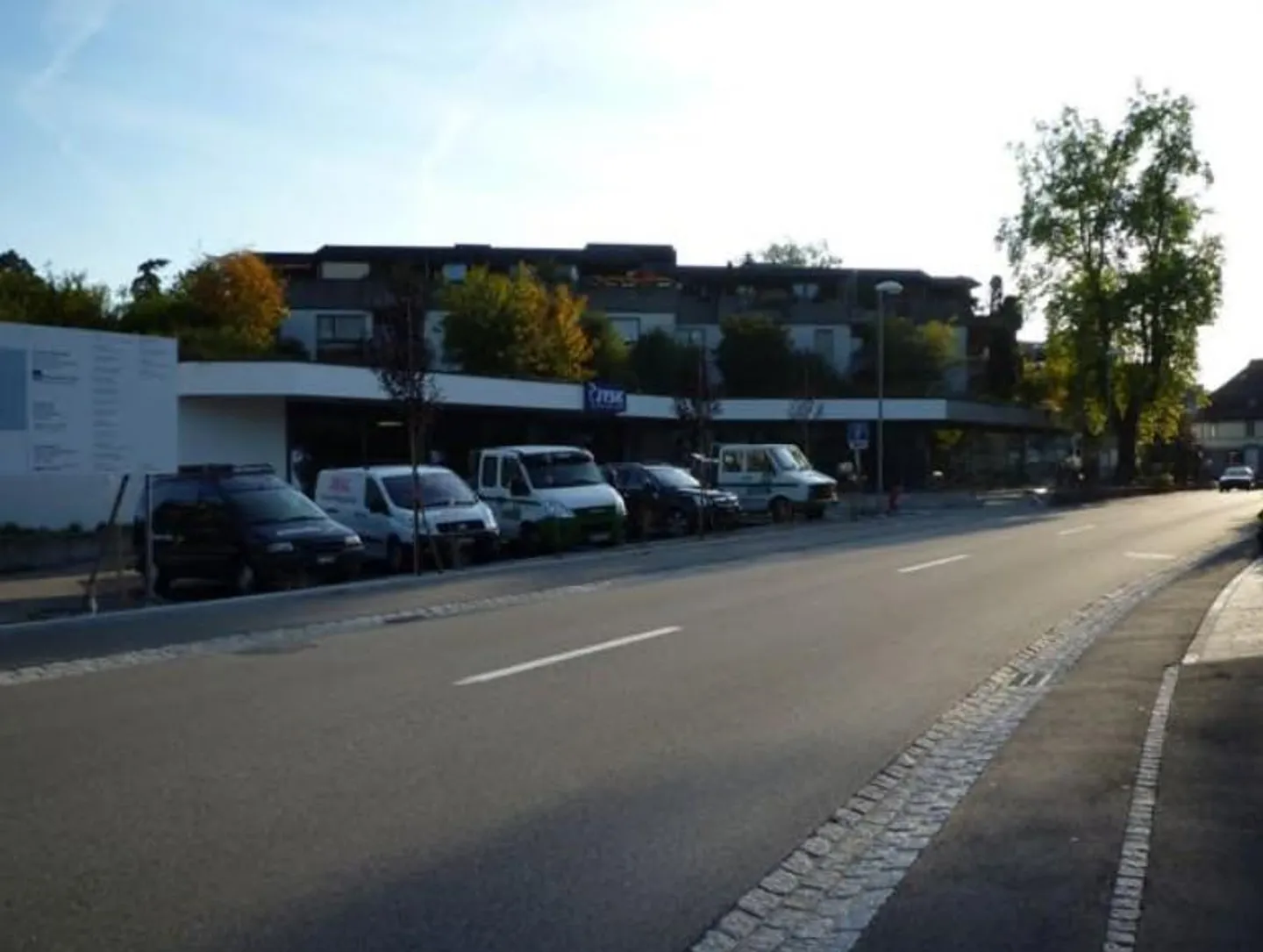 Zentraler Parkplatz verfügbar - Foto 2 von 4