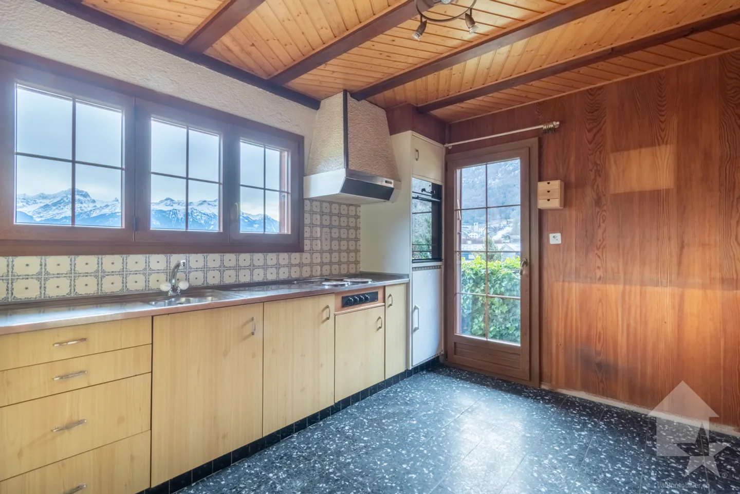 Vionnaz, chalet 5.5 stanze - Foto 3 di 24