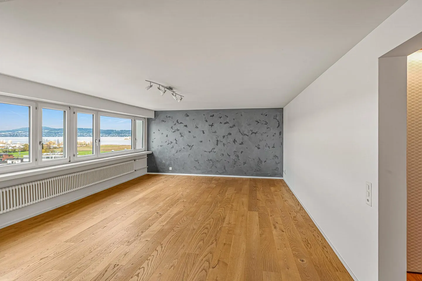 Appartement luxueux de 5,5 pièces avec vue sur le lac de Zurich - Photo 4 sur 10