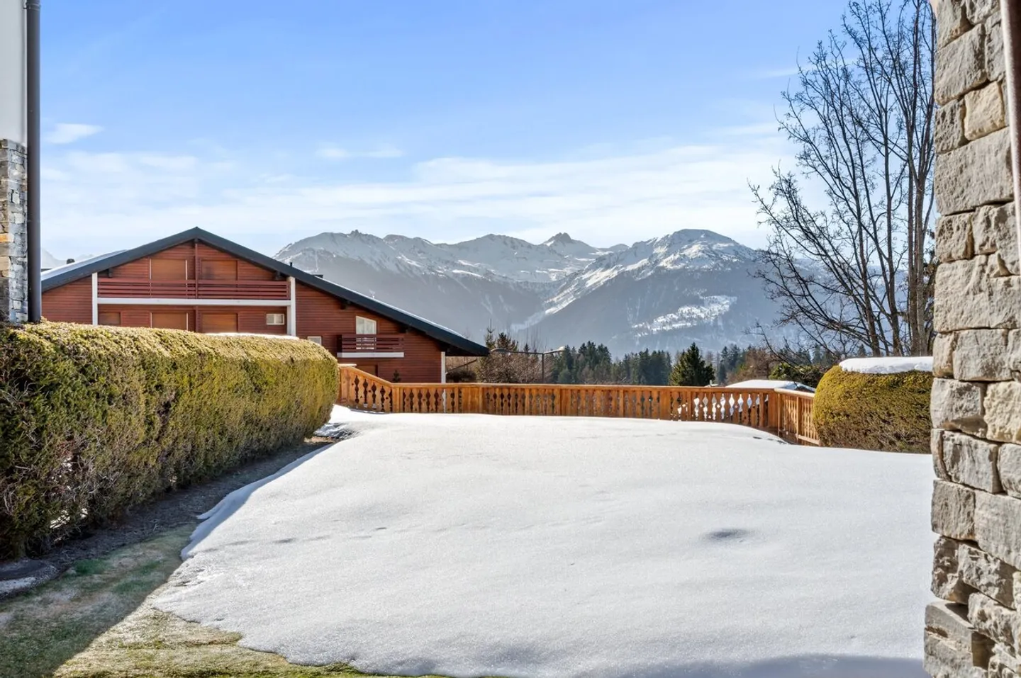 Elegante appartamento al piano giardino nel cuore di Crans-Montana - Foto 8 di 9
