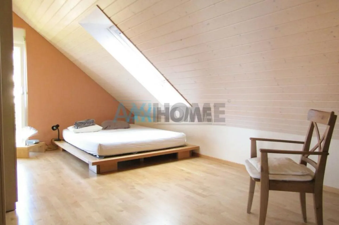 Magnificent Lake View for this 5.5-Room Villa - Photo 8 of 9