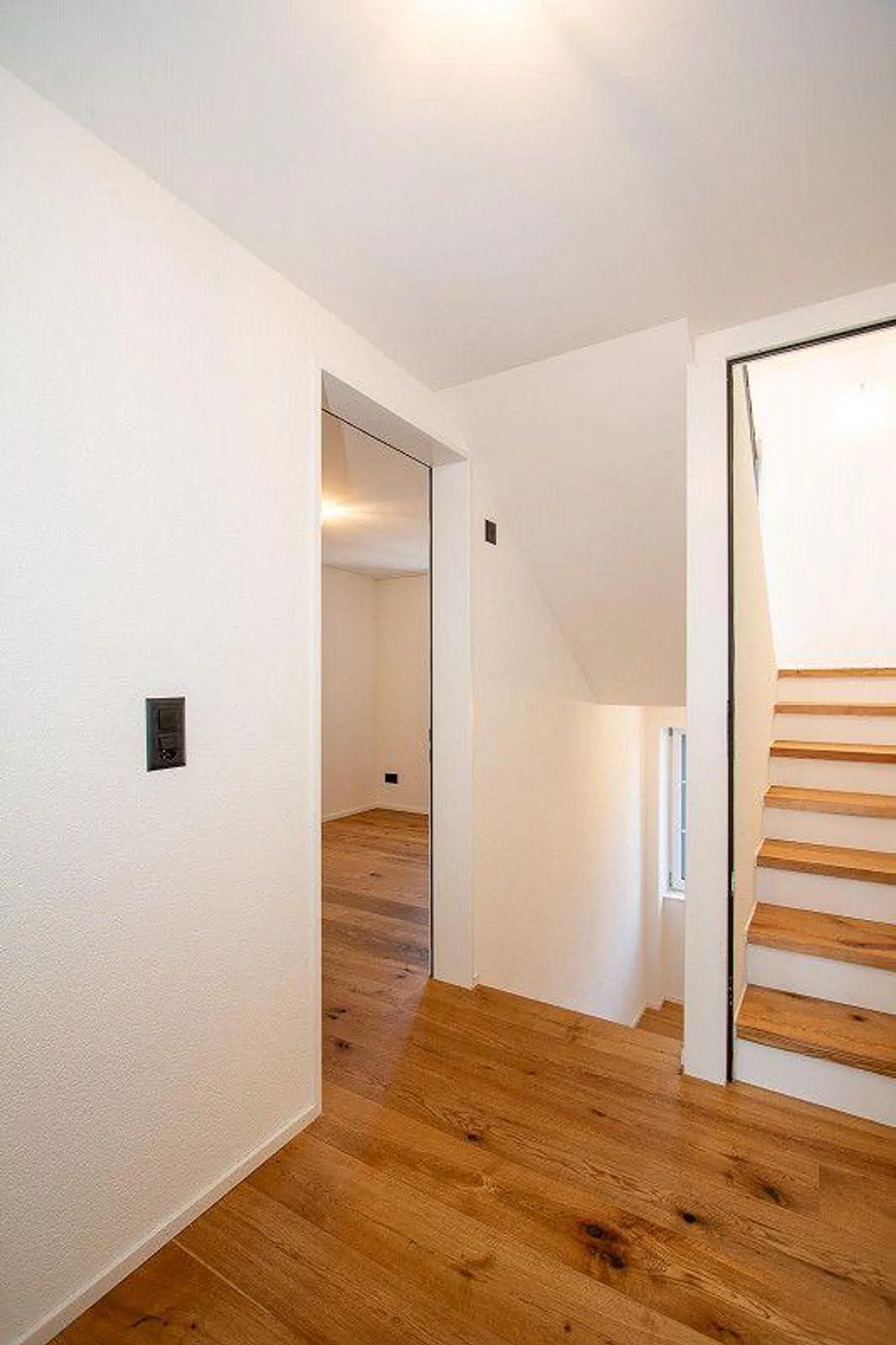 🏡 Casa a schiera 4.5 stanze con terrazza sul tetto e vista montagna - Ideale per famiglie - Foto 9 di 15