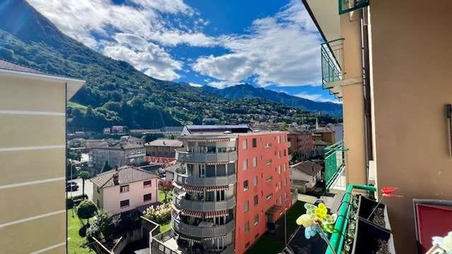 Bellizona apartment near the station - Photo 6 of 13