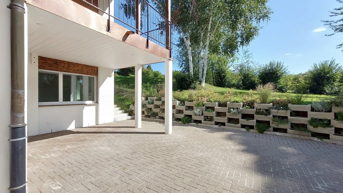 RFSA präsentiert: 127 m² gehobenen Standards am Waldrand - Courtepin. - Foto 3 von 13